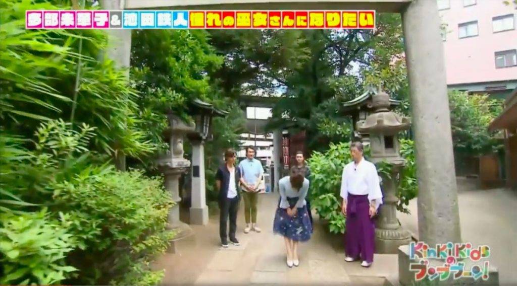 日本神社禁忌 日本節目主持人在直接步入鳥居前先鞠一躬