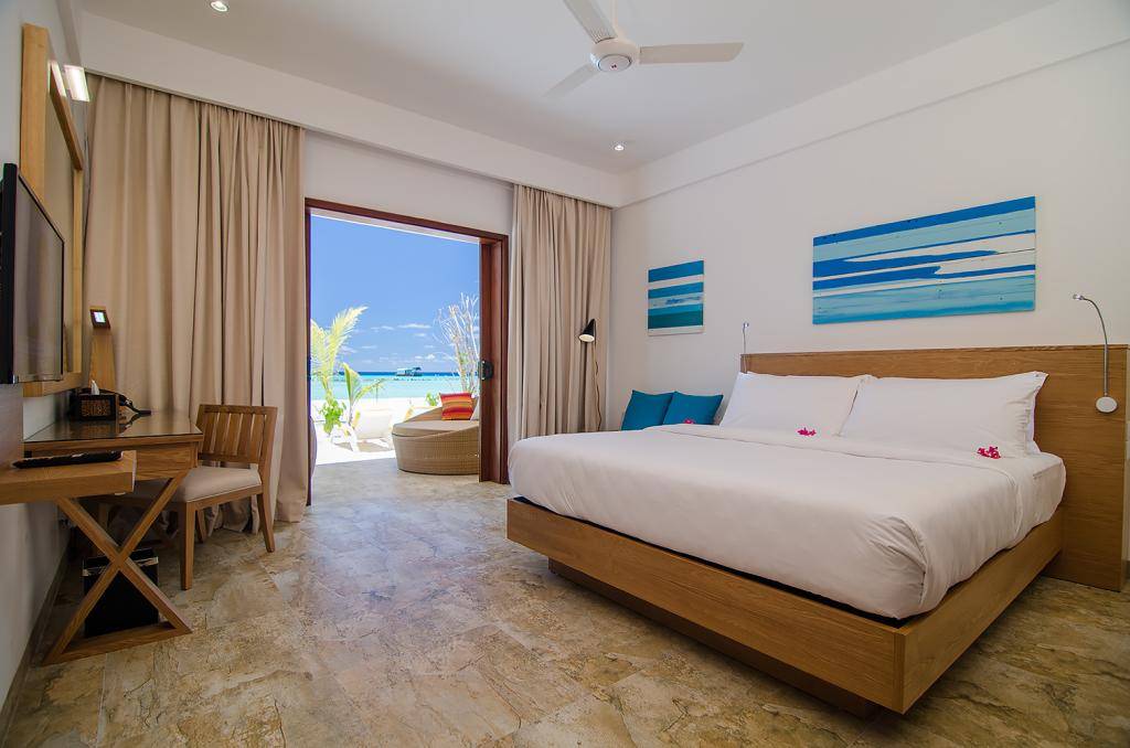 馬爾代夫 馬爾代夫夏日島嶼飯店（Summe Island Resort），傳有兩名法國籍人士出現武漢肺炎病徵，暫時亦已封閉