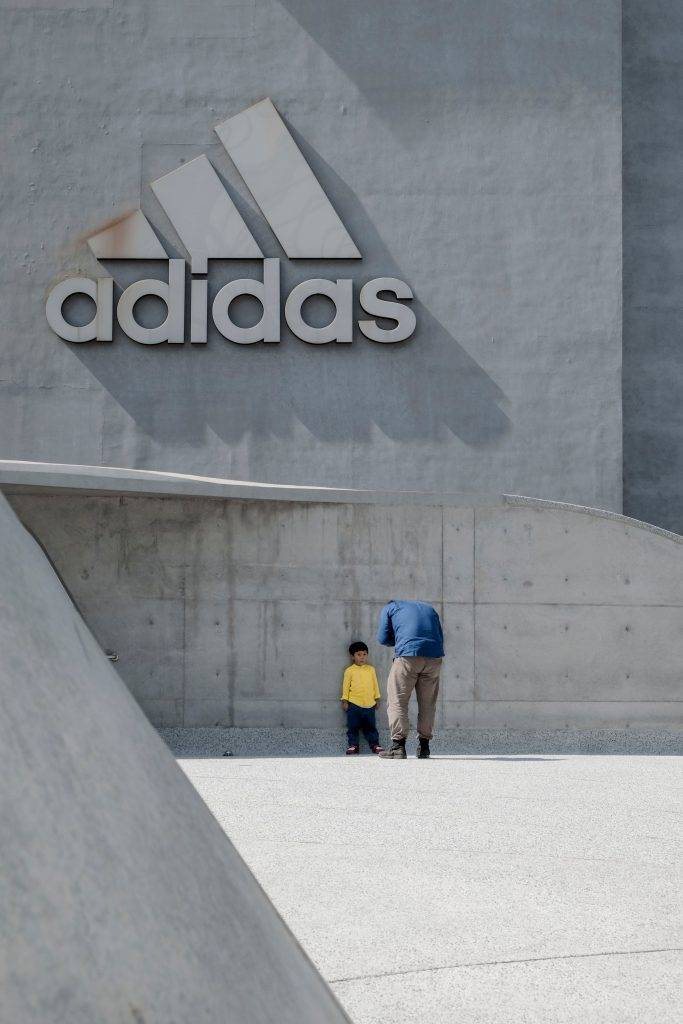 中國人抵制adidas失敗？首季銷售額漲超過150%