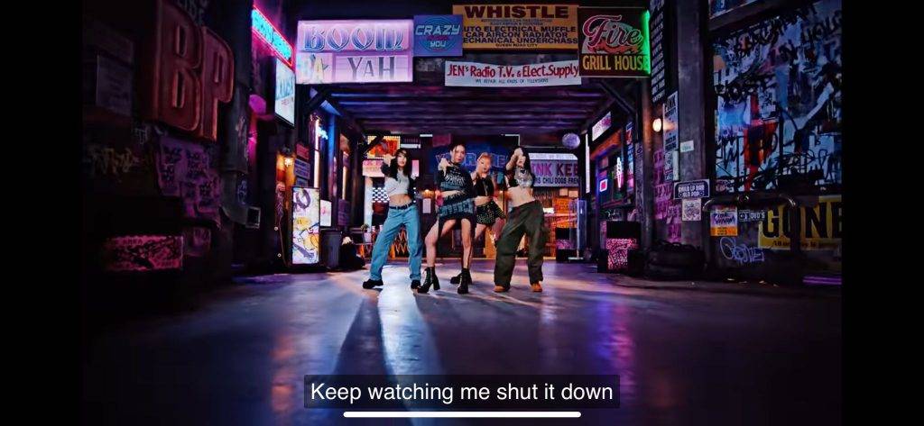 BLACKPINK 《Shut Down》MV手勢的一幕。