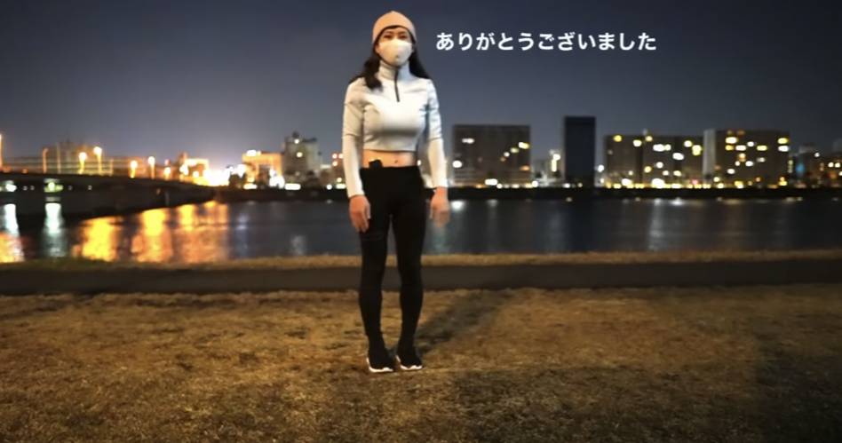 日本youtuber 千春（むね肉ちはる） 日本youtuber 千春運動片段。