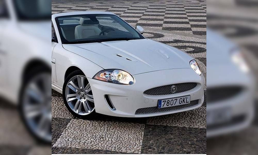 Jaguar XKR｜年份價錢、外形、規格及賣點一覽