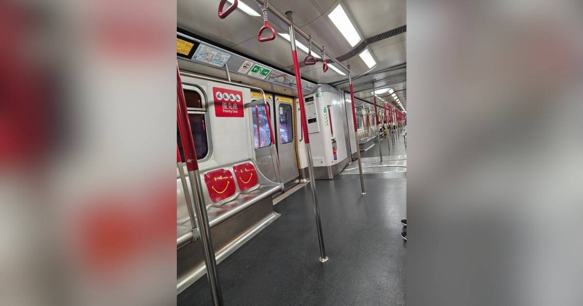港鐵胖男講3句性騷擾港女再尾隨落車 醒目港女1招逃離危險：我好驚