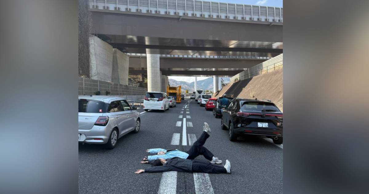 東京車禍47傷大塞車　2內地女瞓馬路打卡　內地網民揭背後有陰謀!?