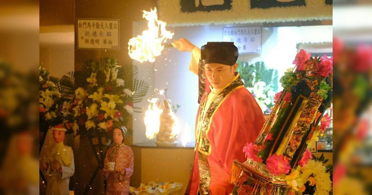 紅磡殯儀月薪15K請「全能仵工」朝9晚6返六日 揸靈車、破地獄一腳踢！