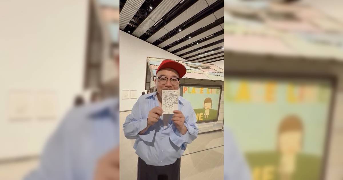 香港本地插畫家Moving Drawing倫敦睇展撞正黃偉文！暖心送上超可愛「即畫即有」手繪卡