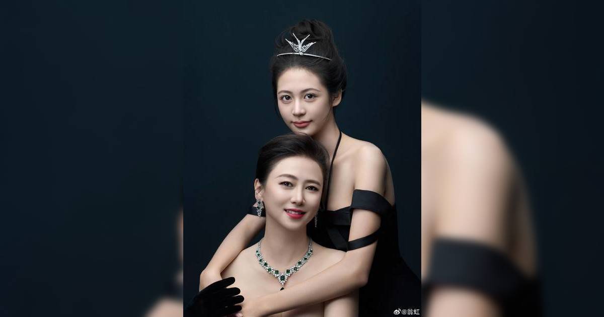 翁虹17歲女兒劉蒔爆媽媽私底下真面目 網民激讚顏值超越亞姐冠軍