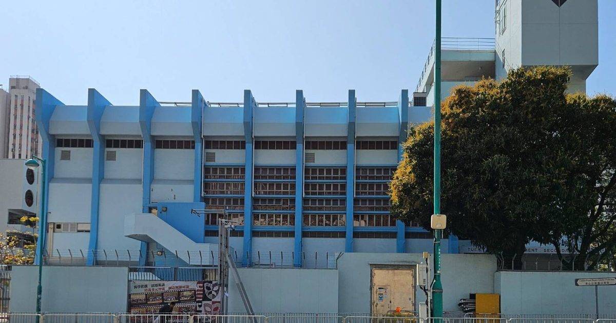 屯門16歲中學生校內昏迷搶救 醫護揭發另有內情報警 校方首度回應