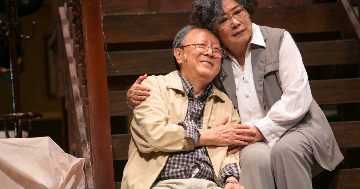 89歲鍾景輝安詳離世｜畢生奉獻演藝界 家屬宣布帛金將全數捐出！