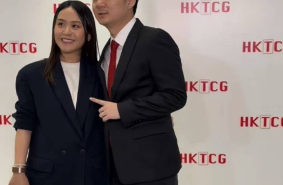 莊雅婷挺巨肚亮相 準爸爸鍾培生要求6年抱6 公開未有直認有BB原因