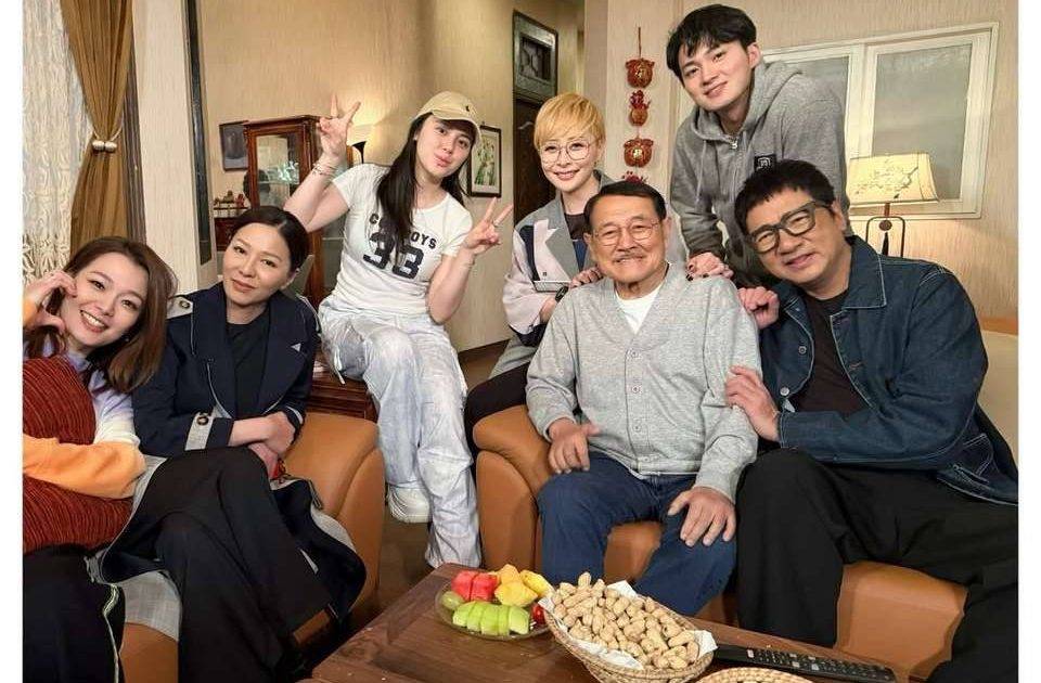姚焯菲殺青前突襲《愛回家》廠景 呂慧儀1句話洩大結局玄機？